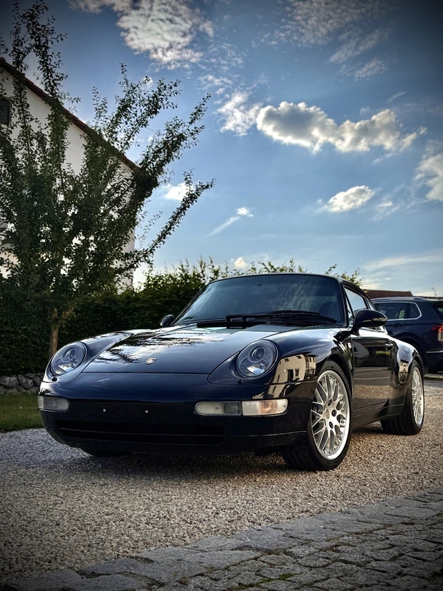 Porsche 911 (993)