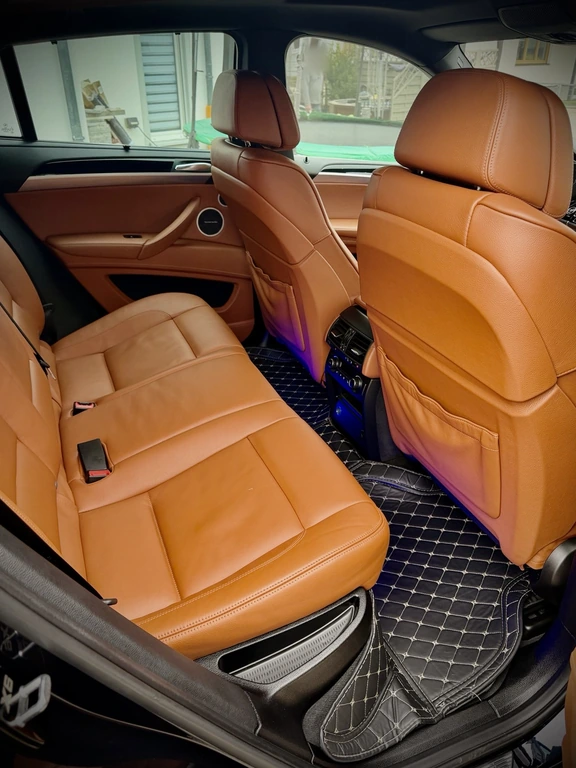 BMW X6 M Competition – gereinigter Innenraum